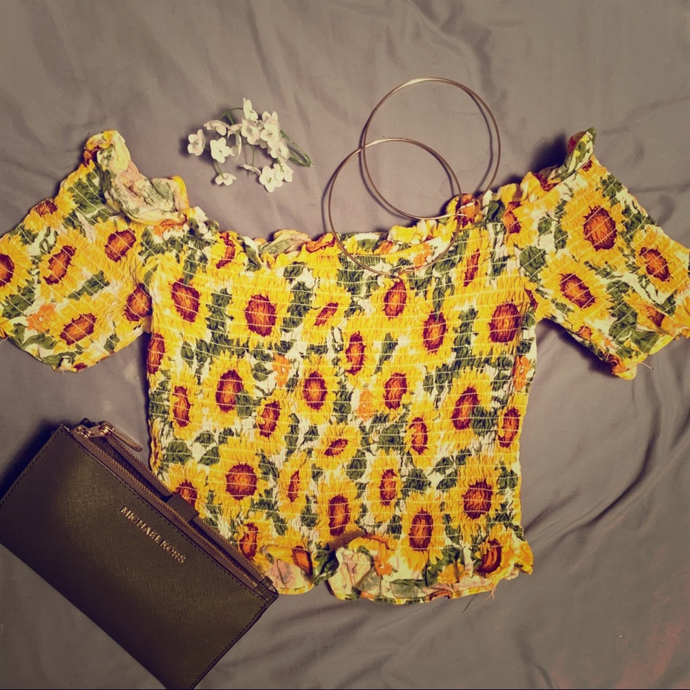 F21 Sunflower Off-Shoulder Elastic Crop Top